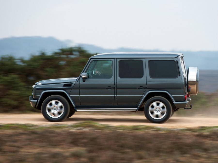  Mercedes-Benz G350 BlueTEC 2011 года  (UK) (фото 11 из 24)